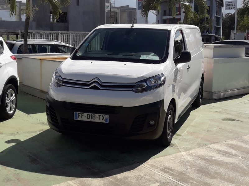 Voiture d’occasion CITROEN JUMPY 2.0 BLUEHDI 120 CV année 2019 20000 km à 23900€ Les Occasions Voiture d’occasion CITROEN JUMPY 2.0 BLUEHDI 120 CV année 2019 20000 km à 23900€ Les Occasions