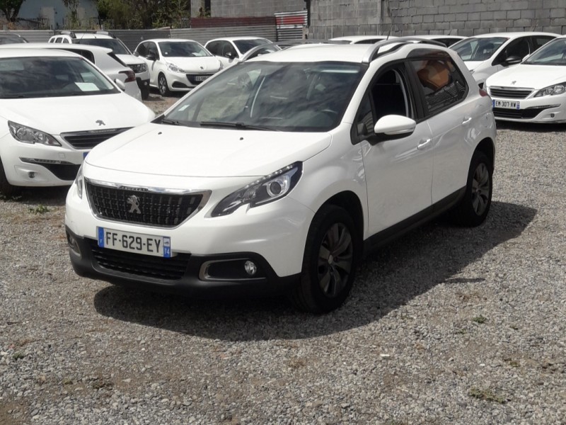 Voiture d’occasion PEUGEOT 2008 II ACTIVE 1.5 HDI 100CV année 2019 28211 km à 18900€ Les Voiture d’occasion PEUGEOT 2008 II ACTIVE 1.5 HDI 100CV année 2019 28211 km à 18900€ Les